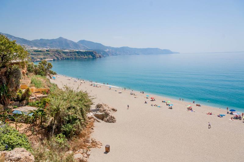 Marimel Nerja Alojamientos Zewnętrze zdjęcie